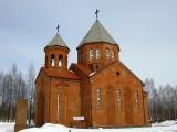 Вид на церковь с юга Вид на церковь с юга