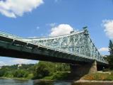 Fahrt auf der Elbe unterm Blauen Wunder Fahrt auf der Elbe unterm Blauen Wunder