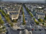Paris, avenue des Champs-Elysèes