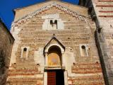 Pieve Romanica Santa Maria di Cisano - Facciata Pieve Romanica Santa Maria di Cisano - Facciata