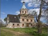 The Hrapovitskiy's Castle, church