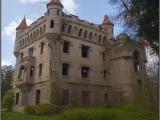The Hrapovitskiy's Castle 
