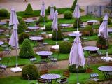 Schloß Wackerbarth "biergarten" - photoshop gefummelt. Schloß Wackerbarth "biergarten" - photoshop gefummelt.