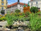 Dřevěná replika velehradské baziliky na náměstí Svobody v Brně Dřevěná replika velehradské baziliky na náměstí Svobody v Brně