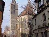 Vista da Igreja St Jakob e arquitetura na cidade murada de Rothenburg ob der Tauber - Alemanha Vista da Igreja St Jakob e arquitetura na cidade murada de Rothenburg ob der Tauber - Alemanha