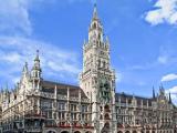 München: Neues Rathaus im neugotischen Stil. München: Neues Rathaus im neugotischen Stil.