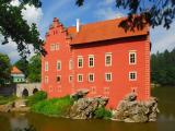 Červená Lhota /Renaissance water chateau - National historic landmark (1530) Červená Lhota /Renaissance water chateau - National historic landmark (1530)
