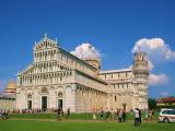 Pisa La Cattedrale E Torre