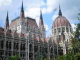 A magyar parlament - The Hungarian Parliament A magyar parlament - The Hungarian Parliament