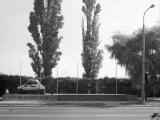 Lipiec 1982. Czołg - pomnik. Lipiec 1982. Czołg - pomnik.
