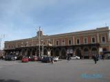 Stazione di Bari (lato esterno) MC2011 Stazione di Bari (lato esterno) MC2011