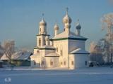 Церковь Рождества Богородицы конца XVII века. Храм действующий, единственный действующий в городе. Церковь белокаменная с резьбой. В народе ее за хрупкие очертания прозвали "храмом невест". Сюда приезжают венчаться из окрестных мест. 27.12.10 Церковь Рождества Богородицы конца XVII века. Храм действующий, единственный действующий в городе. Церковь белокаменная с резьбой. В народе ее за хрупкие очертания прозвали "храмом невест". Сюда приезжают венчаться из окрестных мест. 27.12.10
