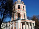 Андреевский монастырь . Храм Воскресения Христова 1689-1701 годы .Колокольня 1748 , перестроена в 1848 году Андреевский монастырь . Храм Воскресения Христова 1689-1701 годы .Колокольня 1748 , перестроена в 1848 году