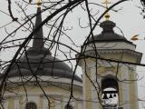 Барабан и купол храма и одна из двух колоколен... Барабан и купол храма и одна из двух колоколен...