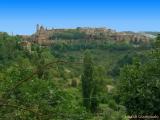 Urbino - Disteso tra verde e azzurro Urbino - Disteso tra verde e azzurro