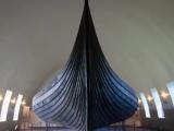 The streamline of Viking ship The streamline of Viking ship