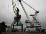 погрузка крана на кран погрузка крана на кран