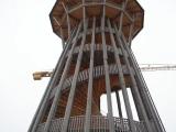 TORRE  EN  EL LAGO SAUVABELIN