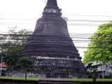 Giant chedi (decaying) Giant chedi (decaying)
