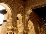 "Patio de los Leones". Palacios nazaríes. La Alhambra. Granada. "Patio de los Leones". Palacios nazaríes. La Alhambra. Granada.