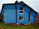 Dornacher Anthroposophen-Kolonie: Haus Hasler an der Dorneckstrasse, erbaut 2000. Architektur von Ulrich Oelssner. Dornacher Anthroposophen-Kolonie: Haus Hasler an der Dorneckstrasse, erbaut 2000. Architektur von Ulrich Oelssner.