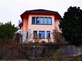 Dornacher Anthroposophen-Kolonie: Haus Tschakalow an der Dorneckstrasse, erbaut 1955. Architektur von Alexander Tschakalow. Dornacher Anthroposophen-Kolonie: Haus Tschakalow an der Dorneckstrasse, erbaut 1955. Architektur von Alexander Tschakalow.