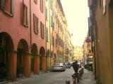 Bologna a laranja e amarelo Bologna a laranja e amarelo