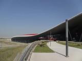 FERRARI WORLD - ABU DHABI. Giardini esterni. FERRARI WORLD - ABU DHABI. Giardini esterni.