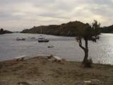 Tot caminant cap a la Cala Caials (Cadaqués)