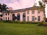 Hawai'i State Library, backside, next to 'Iolani Palace