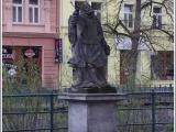 Карловы Вары. Скульптура на берегу Теплы. 04.2012. Карловы Вары. Скульптура на берегу Теплы. 04.2012.