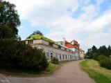 CHLUMEC nad Cidlinou - provozní budovy zámku / operating in the Castle
