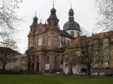 Jesuitenkirche vom Schillerplatz aus gesehen Jesuitenkirche vom Schillerplatz aus gesehen