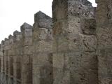 Burgmauer im 1. Hof