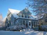 715 South Duluth Avenue 715 South Duluth Avenue