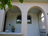 Fenster im Einklang mit Torbogen Fenster im Einklang mit Torbogen