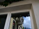 Gemeindehaus gespiegelt Gemeindehaus gespiegelt