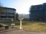 PH Innenhof mit Sonnenuhr