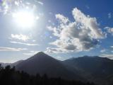 Posta de Sol a la vall de Montaner, Pic Carroi a l'esquerra. Posta de Sol a la vall de Montaner, Pic Carroi a l'esquerra.