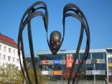 Plastika na masarykáči Plastika na masarykáči