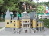 ALUSHTA - Der Massandra-Palast im Miniaturen-Park