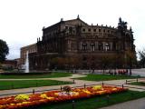 Semperoper vom Ausgang des Zwingers Semperoper vom Ausgang des Zwingers