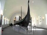 Wikingerschiff im Museum in Oslo / Norwegen Wikingerschiff im Museum in Oslo / Norwegen