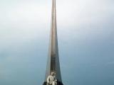 A monument to Tsiolkovsky and Monument to the Conquerors of Space - Мемориальный музей космонавтики Москва - Memorial Museum of Astronautics Moscow A monument to Tsiolkovsky and Monument to the Conquerors of Space - Мемориальный музей космонавтики Москва - Memorial Museum of Astronautics Moscow