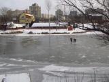 сильні морози і тріснутий лід .. сильні морози і тріснутий лід ..