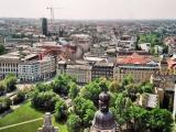 Leipzig: Blick vom Rathausturm nach Connewitz. Links die eingerüstete Peterskirche (analog/HDR) Leipzig: Blick vom Rathausturm nach Connewitz. Links die eingerüstete Peterskirche (analog/HDR)
