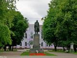 Сумы. Памятник Т.Г.Шевченко. Сумы. Памятник Т.Г.Шевченко.