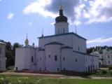 Спасо-Елеазаровский монастырь (Yeleazarov Convent) Спасо-Елеазаровский монастырь (Yeleazarov Convent)