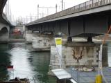 zwischen Schwarzwaldbrücke und Eisenbahnbrücke zwischen Schwarzwaldbrücke und Eisenbahnbrücke