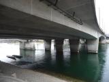unter den 3 Schwarzwaldbrücken: von links nach rechts: Neue Eisenbahnbrücke, alte Eisenbahnbrücke, Autobahn A2 incl. Kantonsstrasse unter den 3 Schwarzwaldbrücken: von links nach rechts: Neue Eisenbahnbrücke, alte Eisenbahnbrücke, Autobahn A2 incl. Kantonsstrasse